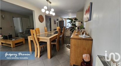 Maison 5 pièces de 110 m² à Montcourt-Fromonville (77140)