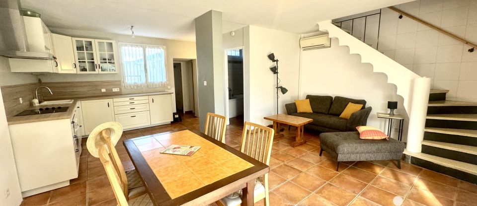 Maison 4 pièces de 79 m² à Avignon (84000)