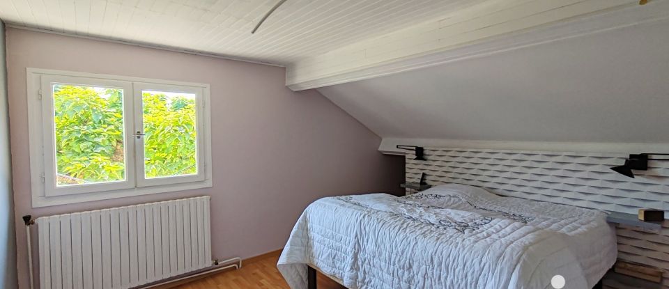 Maison 7 pièces de 146 m² à Brens (01300)