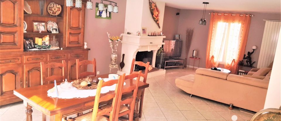 Traditional house 7 rooms of 190 m² in Montévrain (77144)