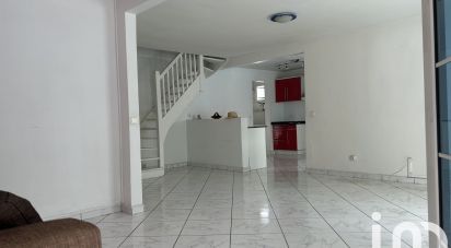 House 5 rooms of 140 m² in Le Gosier (97190)