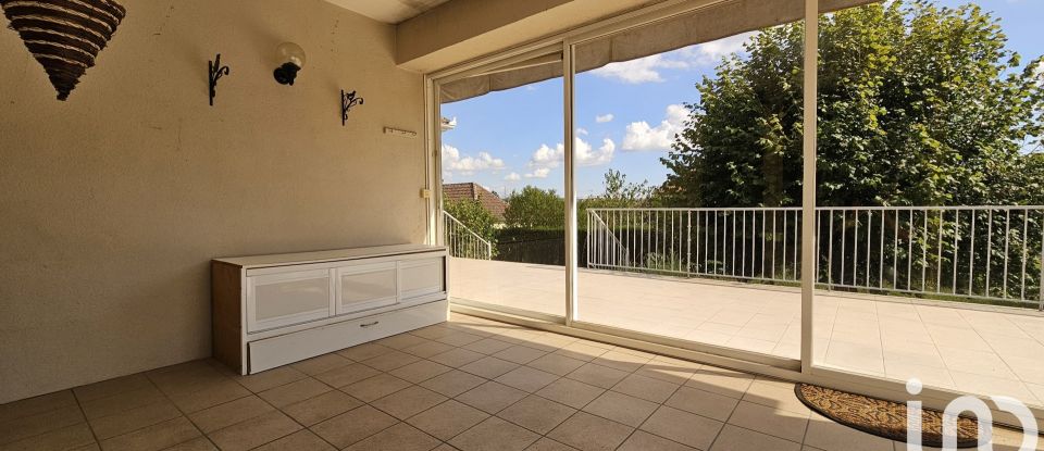 House 5 rooms of 120 m² in Maurs (15600)