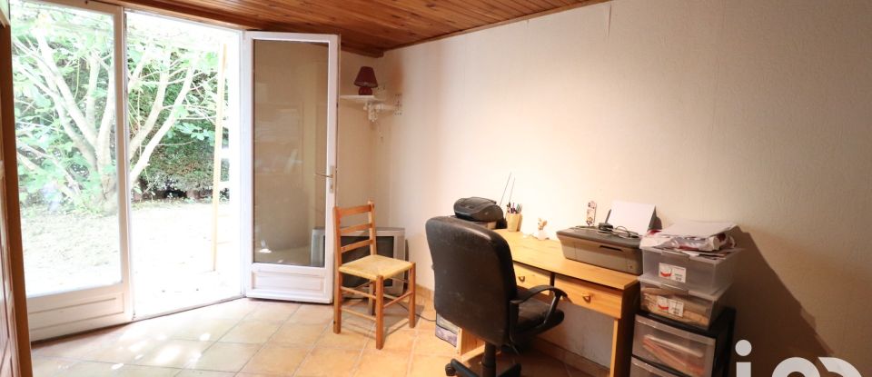 Maison 6 pièces de 90 m² à Clermont-Ferrand (63100)