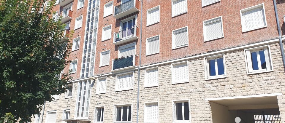 Apartment 3 rooms of 68 m² in Troyes (10000)