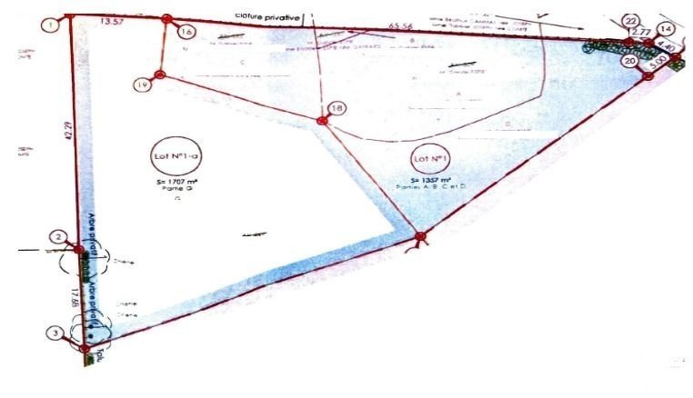 Terrain de 3 064 m² à Camjac (12800)