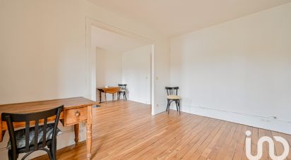 Appartement 3 pièces de 60 m² à Paris (75015)