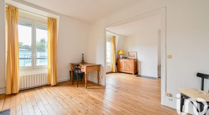 Appartement 3 pièces de 60 m² à Paris (75015)