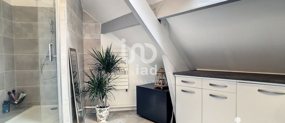 Maison traditionnelle 5 pièces de 115 m² à Livry-Gargan (93190)