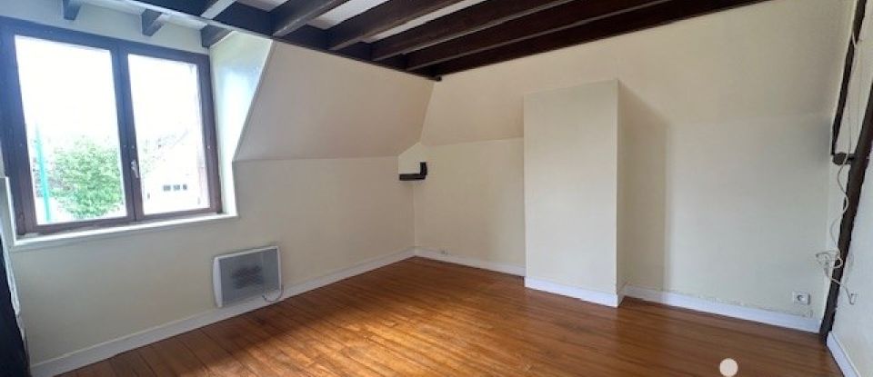 Town house 7 rooms of 168 m² in Saint-Clément (89100)