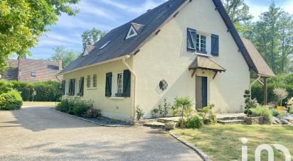 Traditional house 9 rooms of 207 m² in Noisy-sur-École (77123)