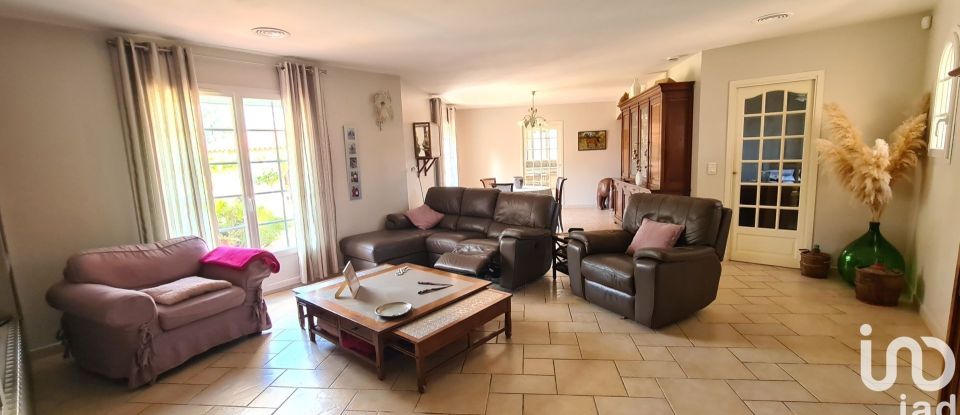 Maison 6 pièces de 160 m² à Pézilla-la-Rivière (66370)