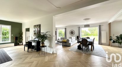 Maison 9 pièces de 304 m² à Senlis (60300)