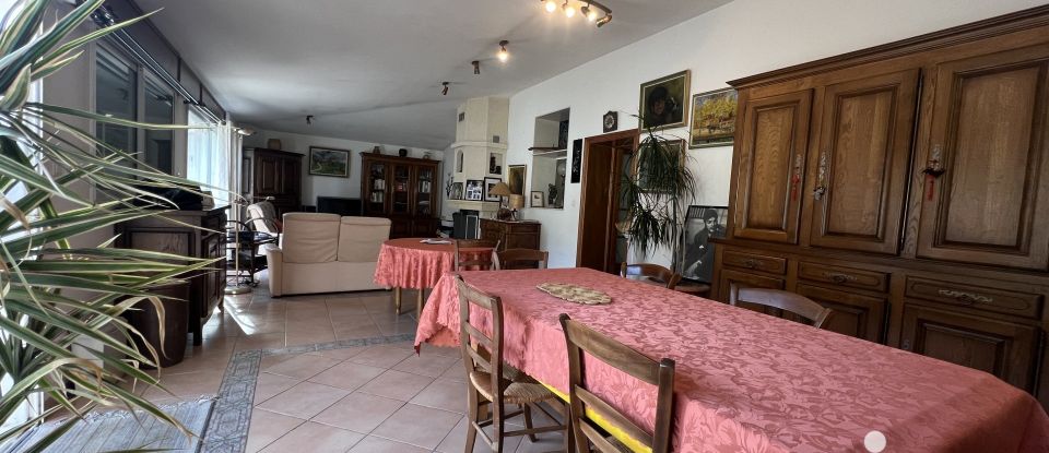 House 6 rooms of 151 m² in Bon-Encontre (47240)