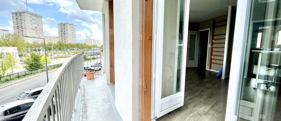 Appartement 3 pièces de 67 m² à Orléans (45000)