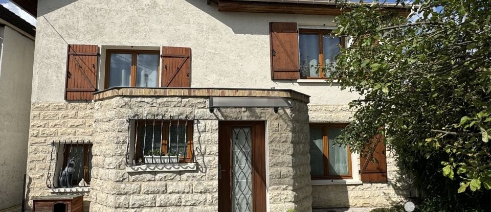 Traditional house 5 rooms of 127 m² in Aulnay-sous-Bois (93600)