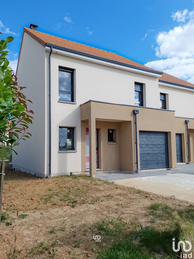 Maison 5 pièces de 95 m² à Les Alluets-le-Roi (78580)