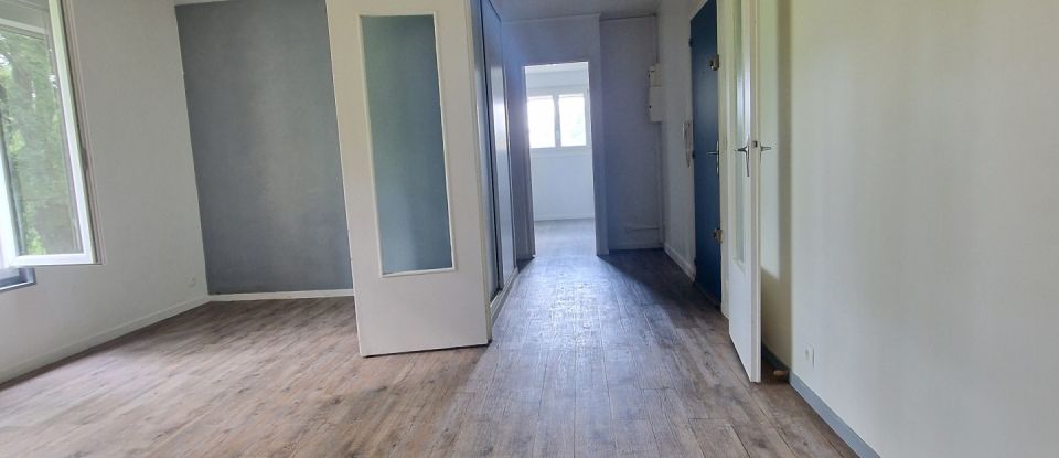 Appartement 3 pièces de 70 m² à Saint-Mammès (77670)