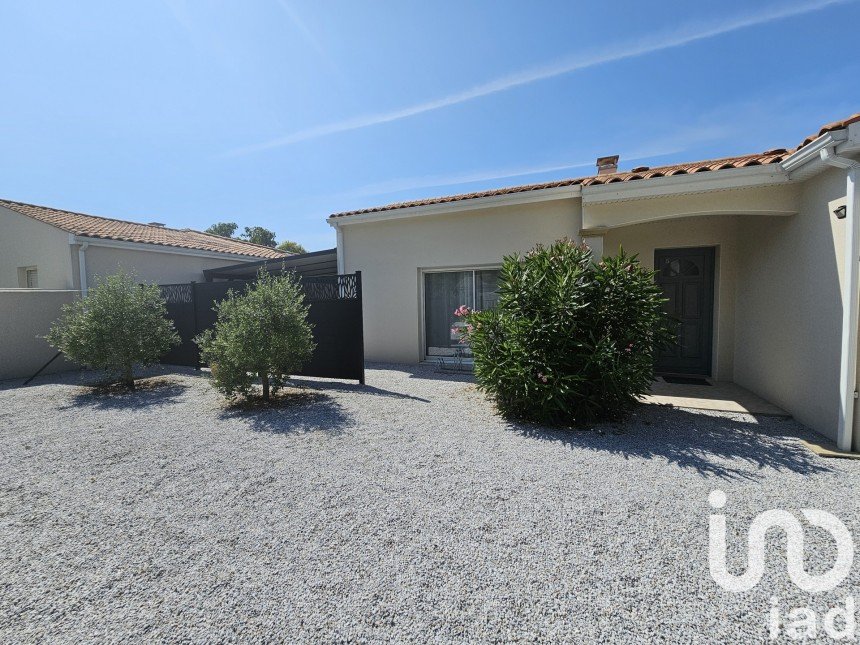 House 5 rooms of 101 m² in La Tremblade (17390)