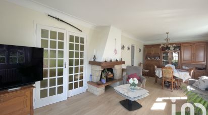 Maison traditionnelle 7 pièces de 168 m² à Vaux-le-Pénil (77000)