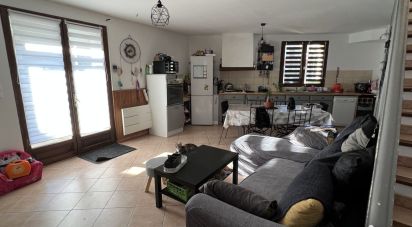 House 3 rooms of 72 m² in Auriol (13390)