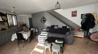 House 3 rooms of 72 m² in Auriol (13390)