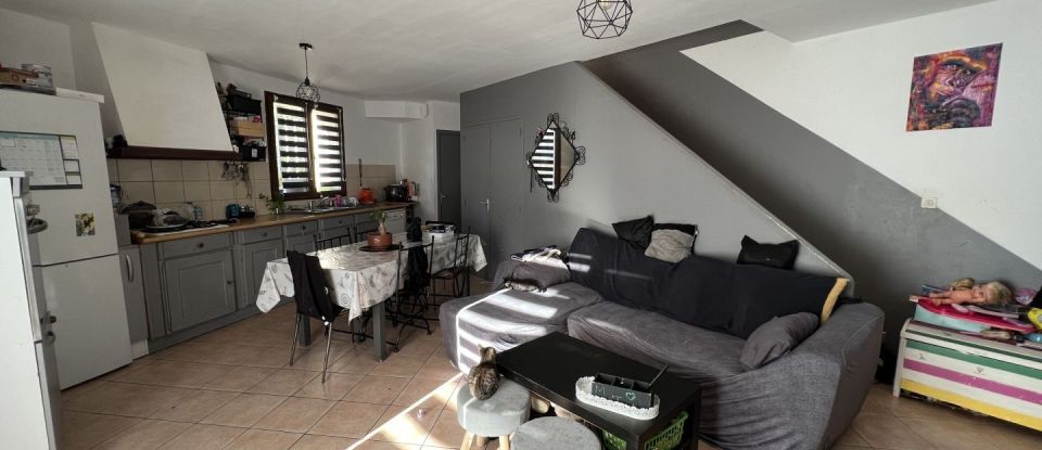 House 3 rooms of 72 m² in Auriol (13390)