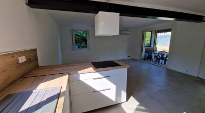 Maison 4 pièces de 87 m² à Vinon-sur-Verdon (83560)