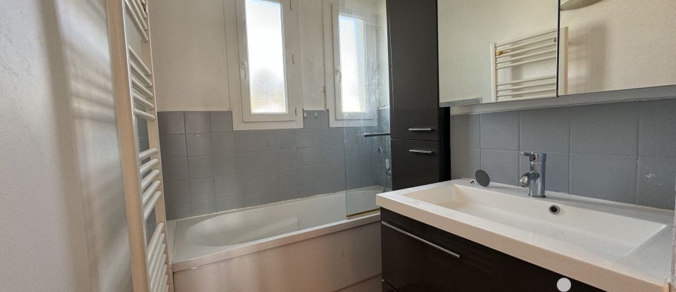 Appartement 3 pièces de 66 m² à Nîmes (30000)