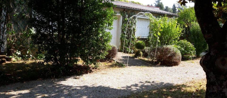 House 4 rooms of 110 m² in Prayssac (46220)