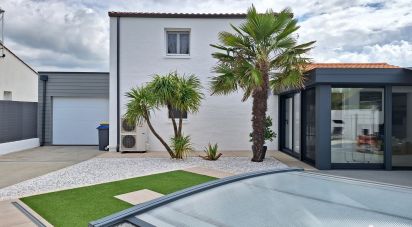 House 7 rooms of 138 m² in Château-d'Olonne (85180)