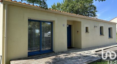 Maison traditionnelle 5 pièces de 88 m² à Basse-Goulaine (44115)