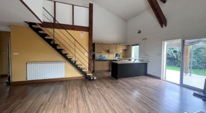 Maison 4 pièces de 137 m² à Tarbes (65000)