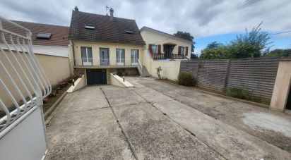 Maison 8 pièces de 119 m² à Morangis (91420)