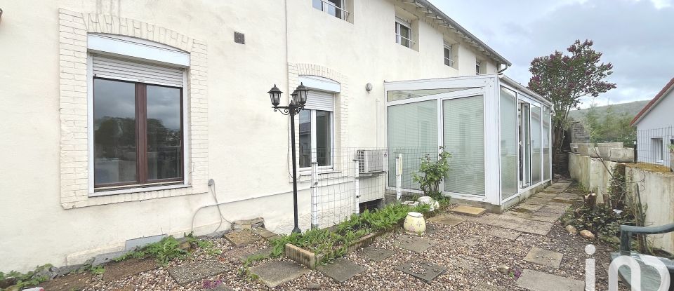 Maison 10 pièces de 278 m² à Blénod-lès-Pont-à-Mousson (54700)