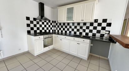 Maison 4 pièces de 90 m² à Portbail (50580)