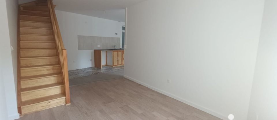 Maison de ville 3 pièces de 105 m² à Sury-le-Comtal (42450)