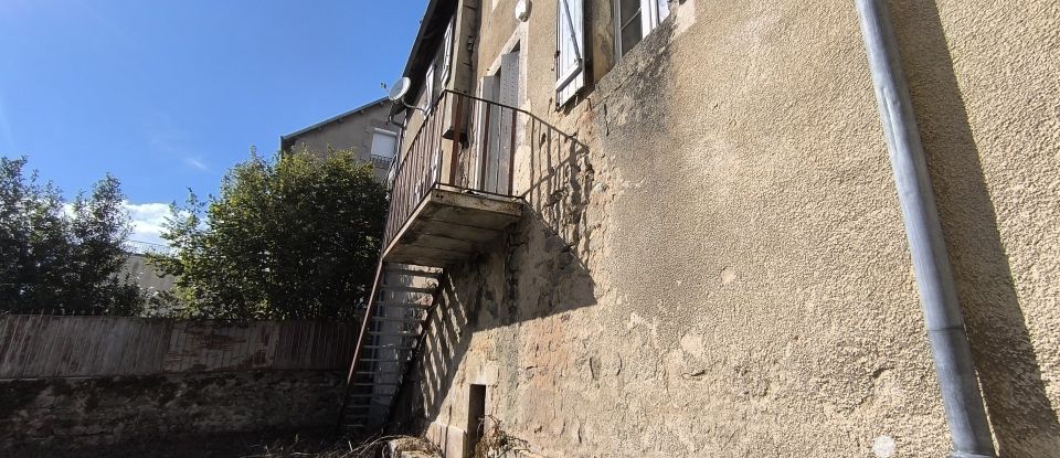 House 6 rooms of 300 m² in Crocq (23260)