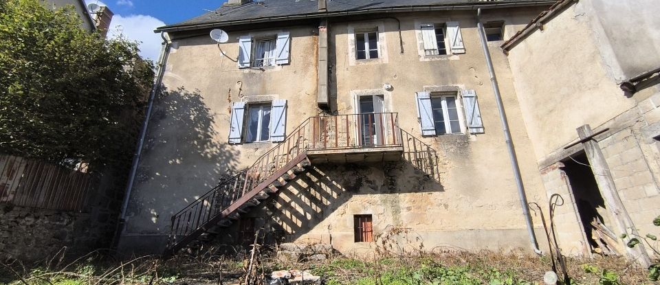 Maison 6 pièces de 300 m² à Crocq (23260)