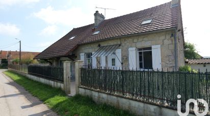 House 6 rooms of 141 m² in Vassogne (02160)