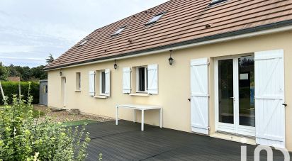 Maison traditionnelle 8 pièces de 140 m² à Maintenon (28130)