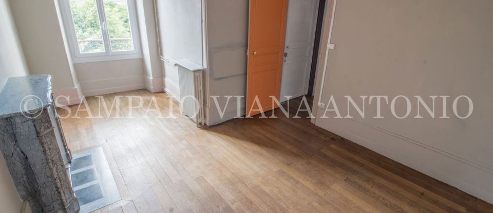 Maison 9 pièces de 230 m² à Puiseaux (45390)