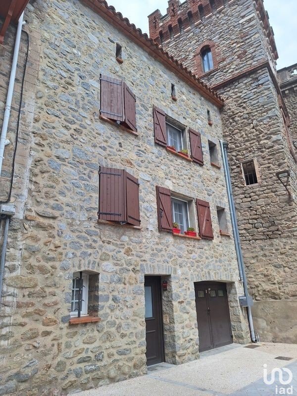 Maison 4 pièces de 114 m² à Arles-sur-Tech (66150)