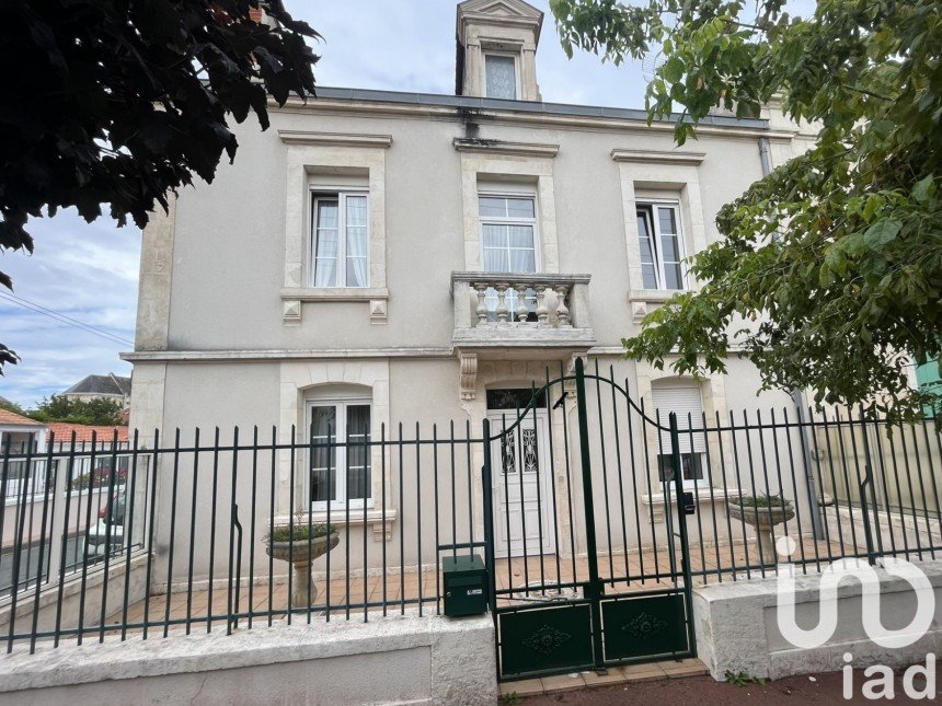 Maison 6 pièces de 147 m² à Fouras (17450)