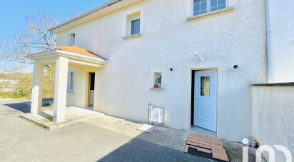 Maison 6 pièces de 159 m² à Mourenx (64150)