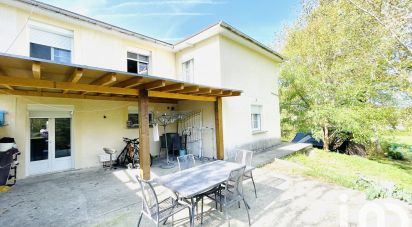 Maison 6 pièces de 159 m² à Mourenx (64150)