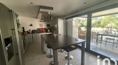 Maison 5 pièces de 211 m² à La Motte (83920)