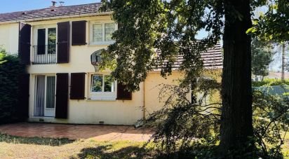 House 5 rooms of 90 m² in Pont-Sainte-Maxence (60700)