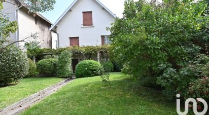 House 4 rooms of 120 m² in Villemomble (93250)