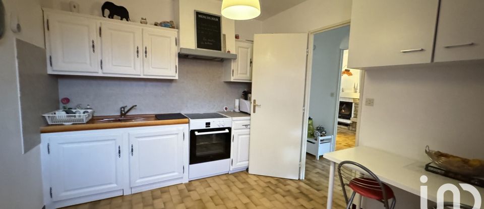 Maison 3 pièces de 82 m² à Monteux (84170)