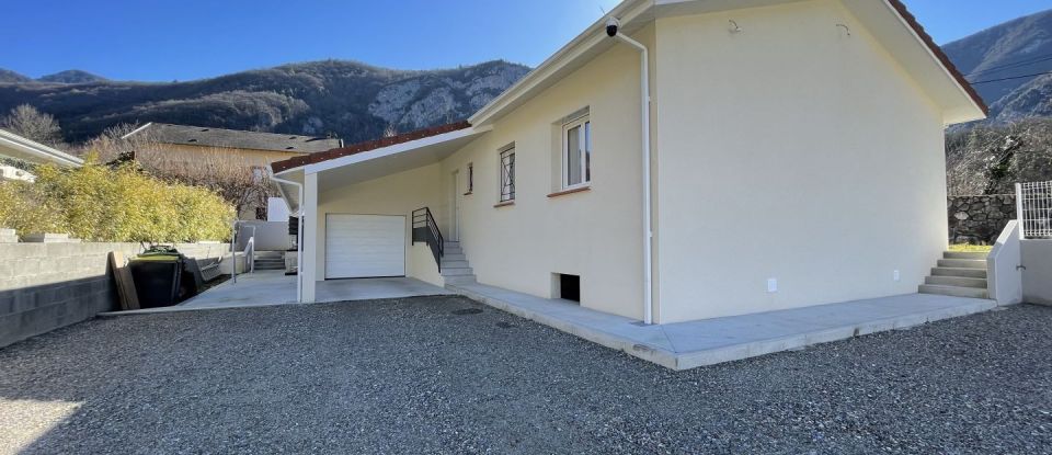 Maison 4 pièces de 117 m² à Tarascon-sur-Ariège (09400)